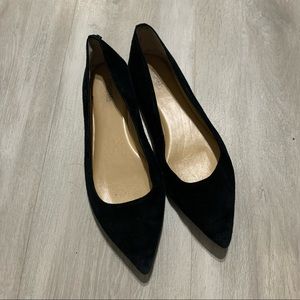 Michael Kors Black Suede Pointed Toe Shoes Flats Sz 9M